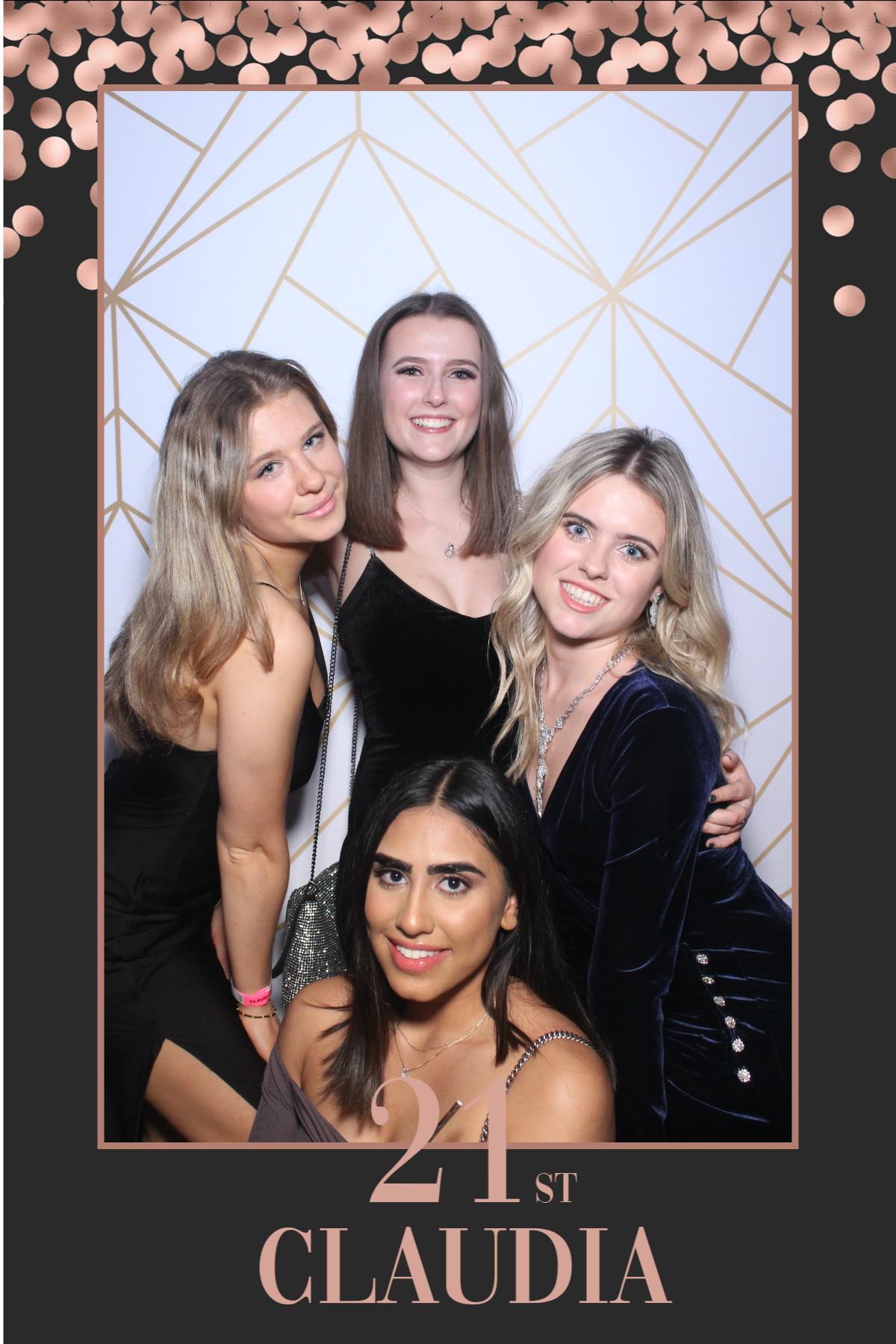 Claudia's 21st  | View more photos from the event at gallery.magicimages.uk/u/MagicImages/Claudias-21st